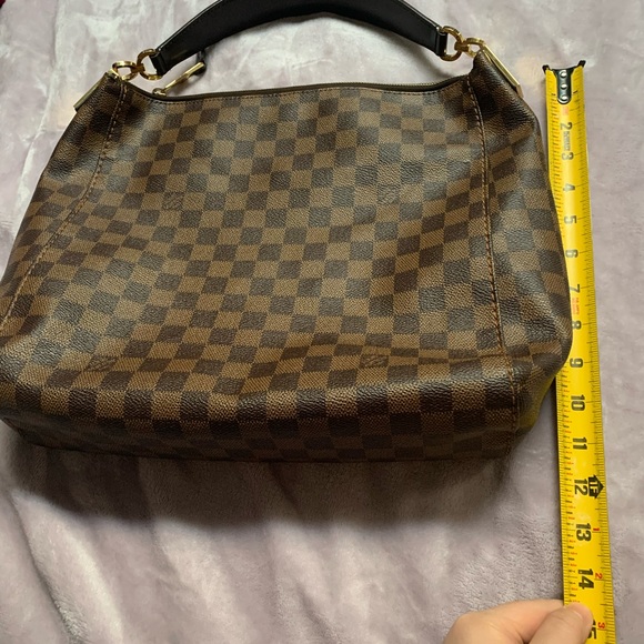 Authentic LV bag in good condition - Picture 8 of 11